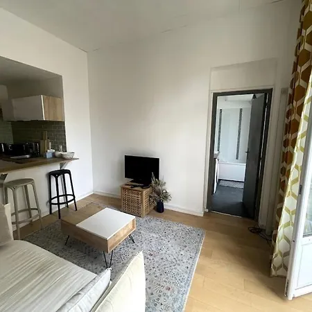 Charmant Appartement Avec Balcon - Jardin Public Bordeaux Exterior photo